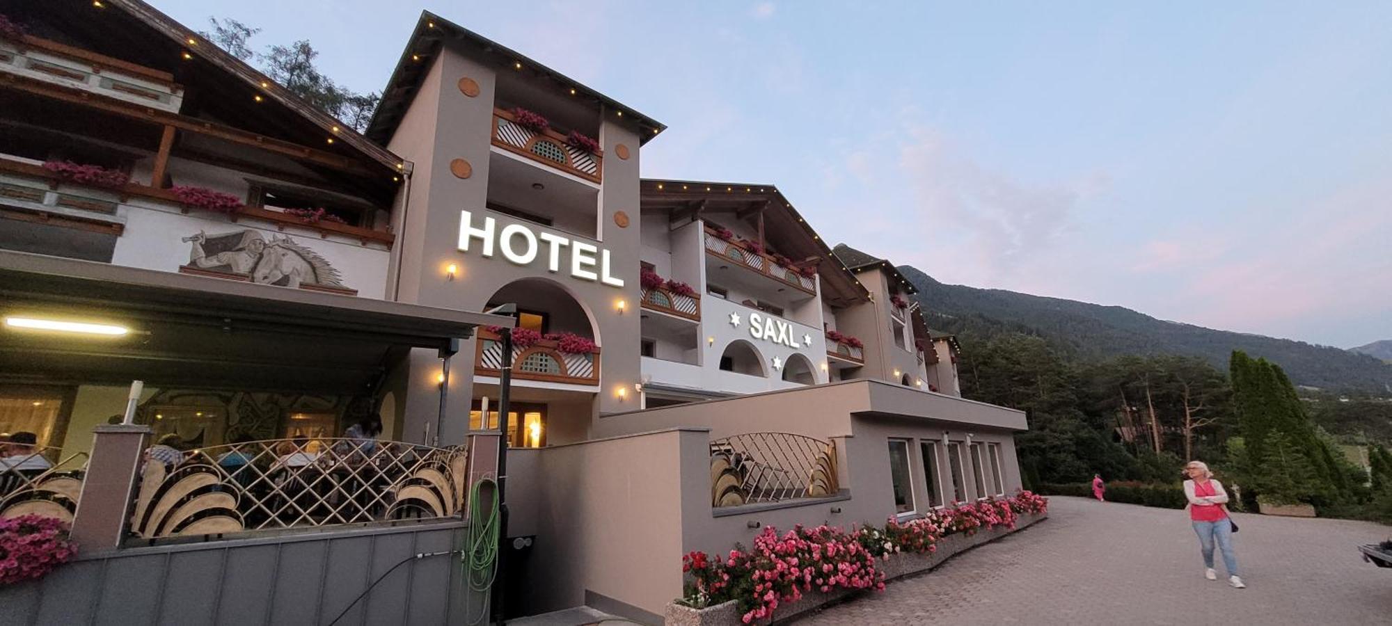 Hotel Saxl Campo di Trens Dış mekan fotoğraf